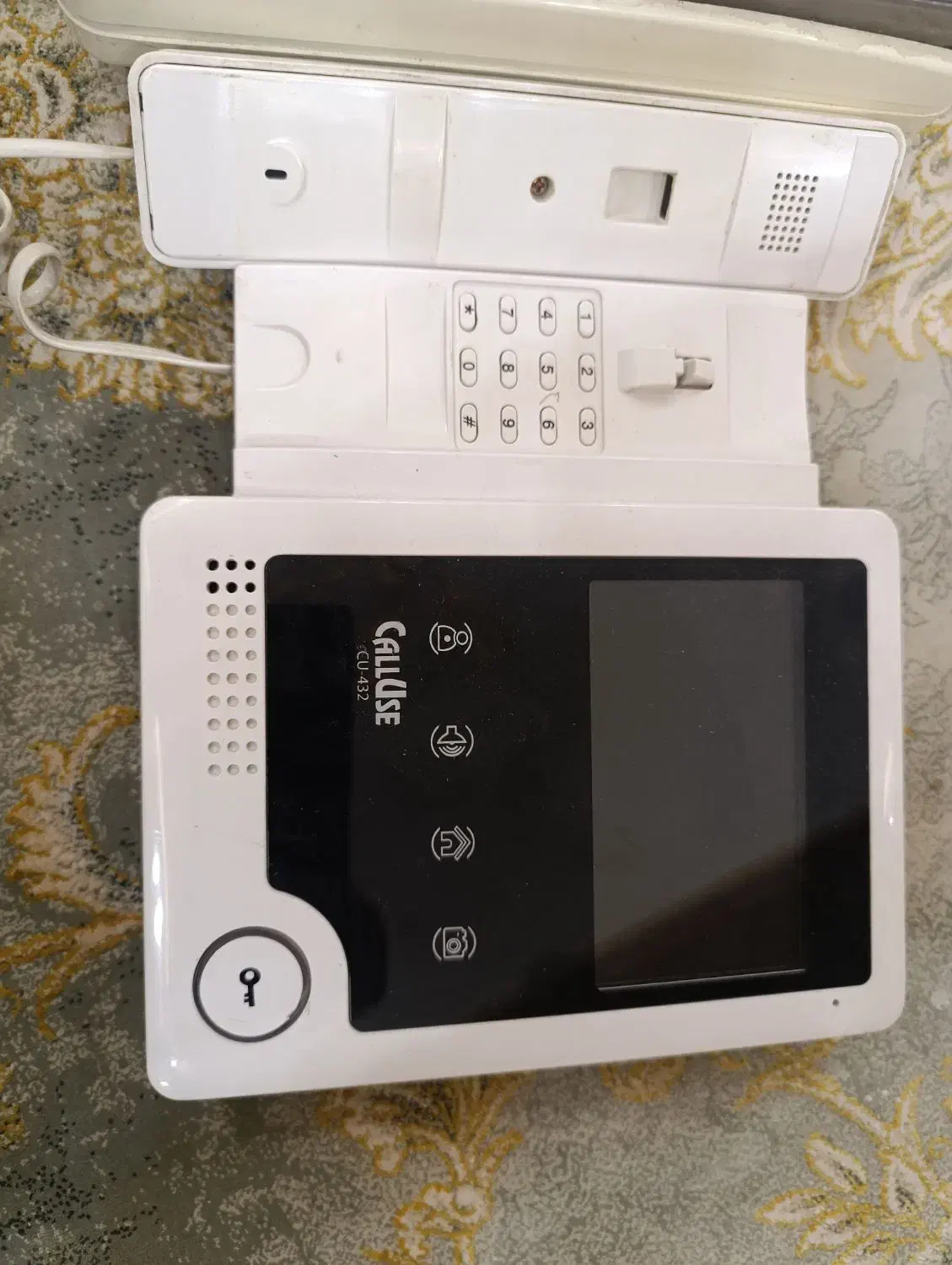 آیفون تصویری کال یوز|صوتی و تصویری|مشهد, چهارچشمه|دیوار