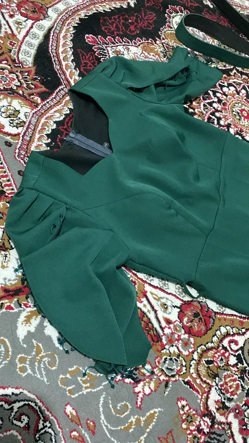 لباس مجلسی|لباس|یزد, |دیوار