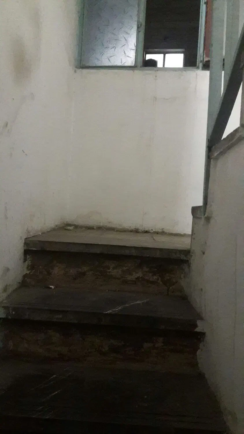 واحد ۳۸ متری  مجردی آقا