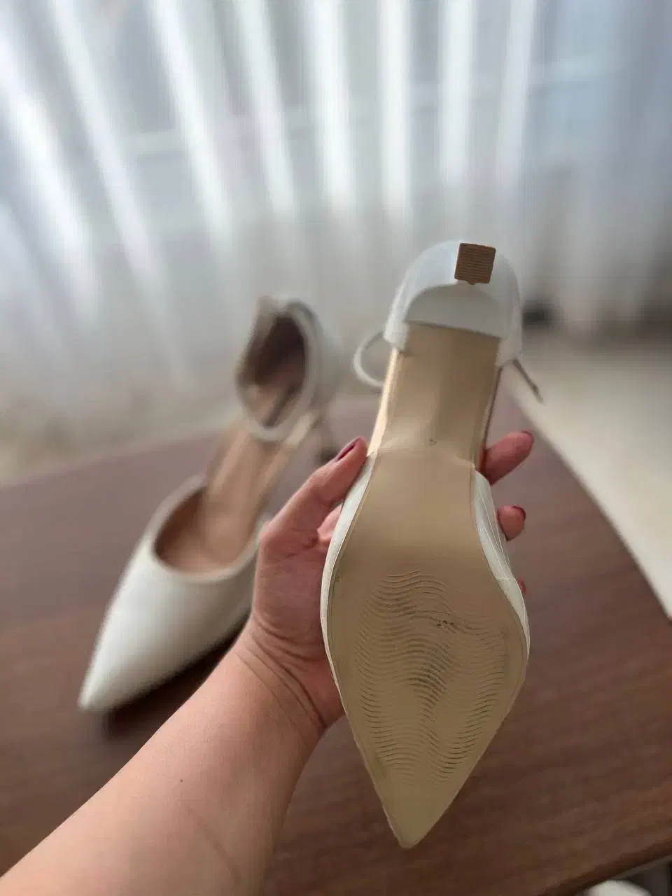 کفش مجلسی|کیف، کفش، کمربند|خرم‌آباد (تنکابن), |دیوار