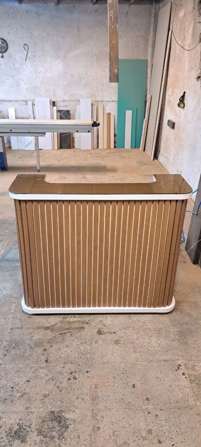 میز کانتر منهنی|مبلمان اداری|فردیس, شهرک اسکویی|دیوار