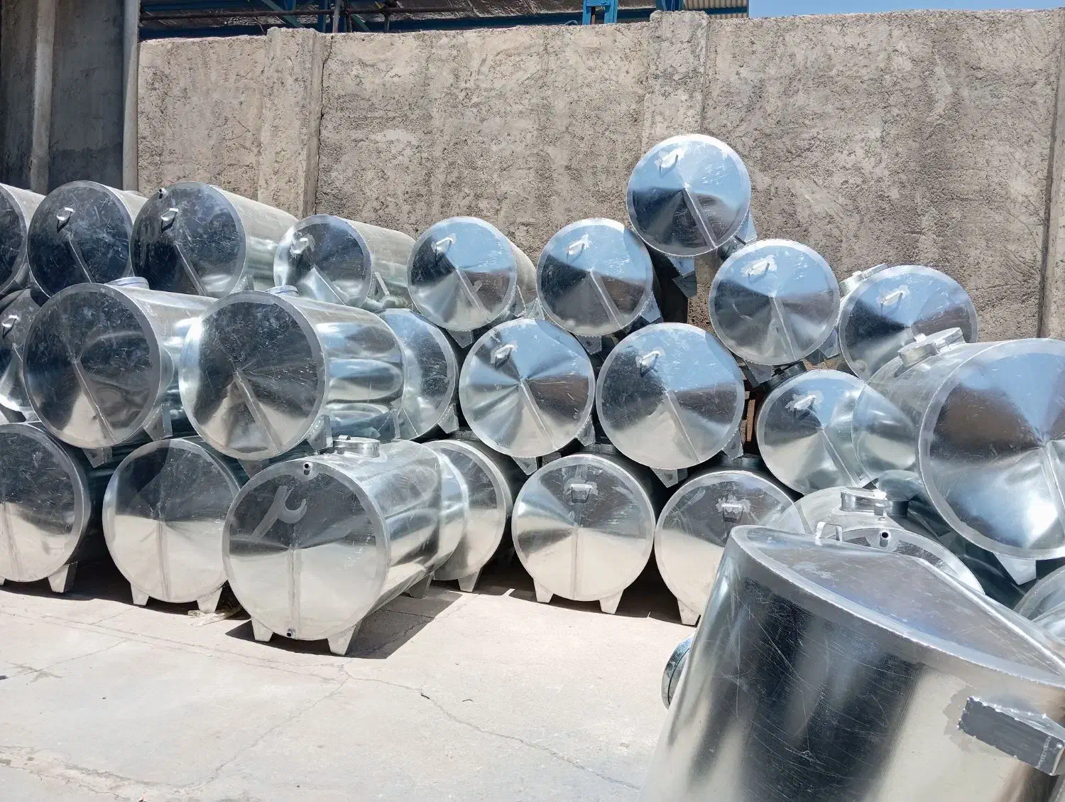 تانکی و مخزن آب ورق گالوانیزه در مسجدسلیمان|مصالح و تجهیزات ساختمان|مسجد سلیمان, |دیوار