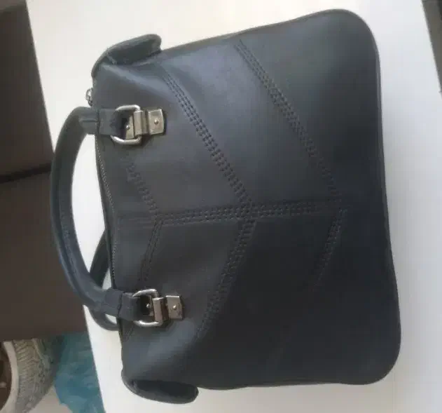 کیف دوشی و دستی بزرگ|کیف، کفش، کمربند|قائن, |دیوار