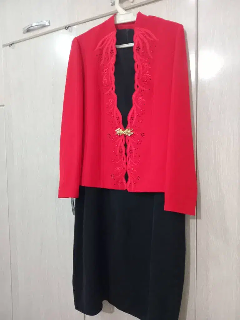 لباس مجلسی|لباس|بندر دیر, |دیوار