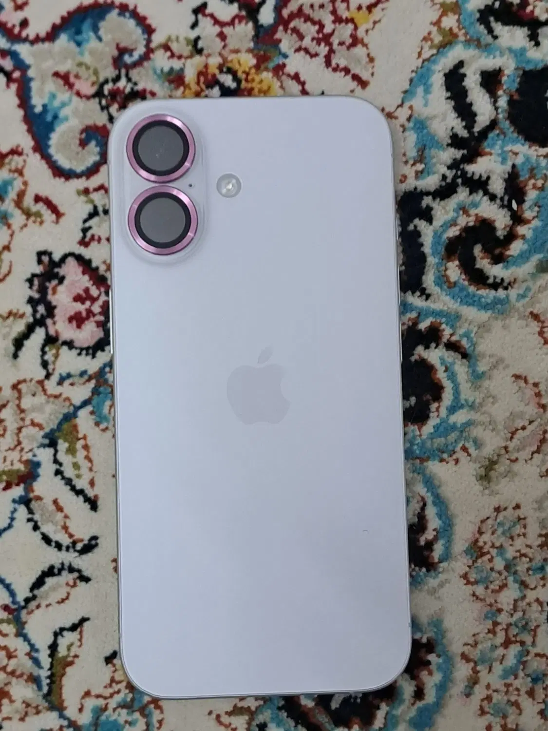 iPhone 16|موبایل|قم, قلعه کامکار|دیوار