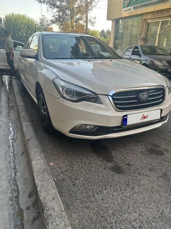 بسترن b50f مدل ۱۳۹۴|خودرو سواری و وانت|تهران, درختی|دیوار