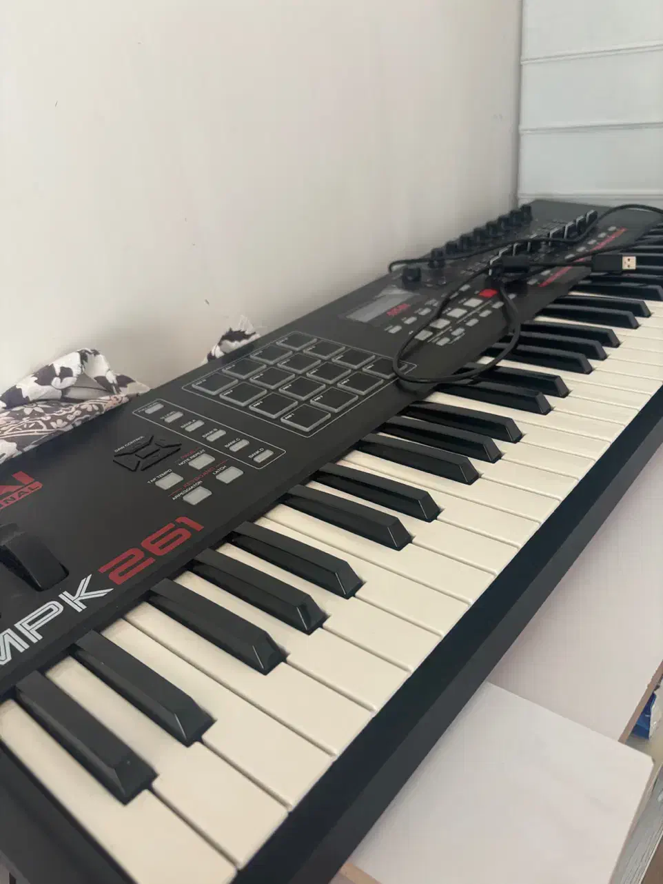 میدی کنترلر AKAI MPK261|پیانو، کیبورد، آکاردئون|ارومیه, |دیوار