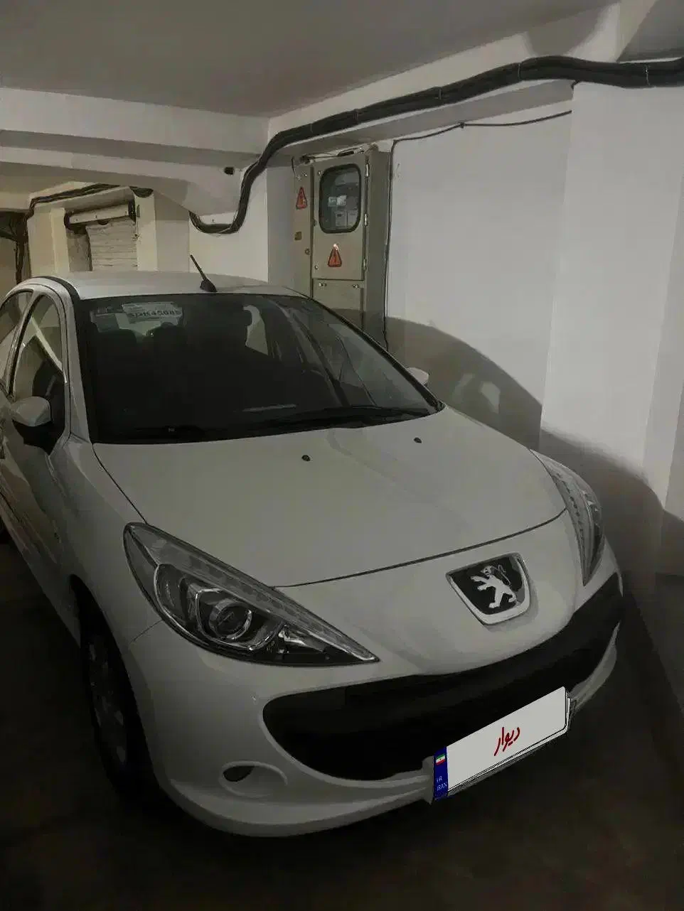 ۲۰۷ دنده ای مدل ۱۴۰۴|خودرو سواری و وانت|بجنورد, |دیوار