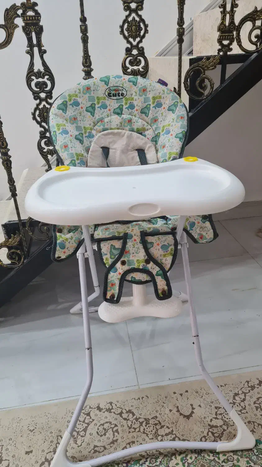 صندلی غذای کودک|تخت و صندلی بچه|برازجان, |دیوار