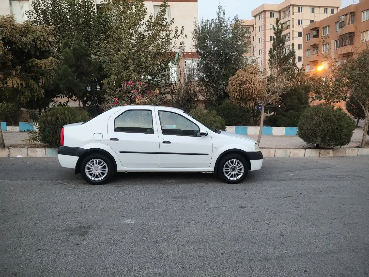 تندر 90 مدل 96|خودرو سواری و وانت|پرند, فاز ۵|دیوار