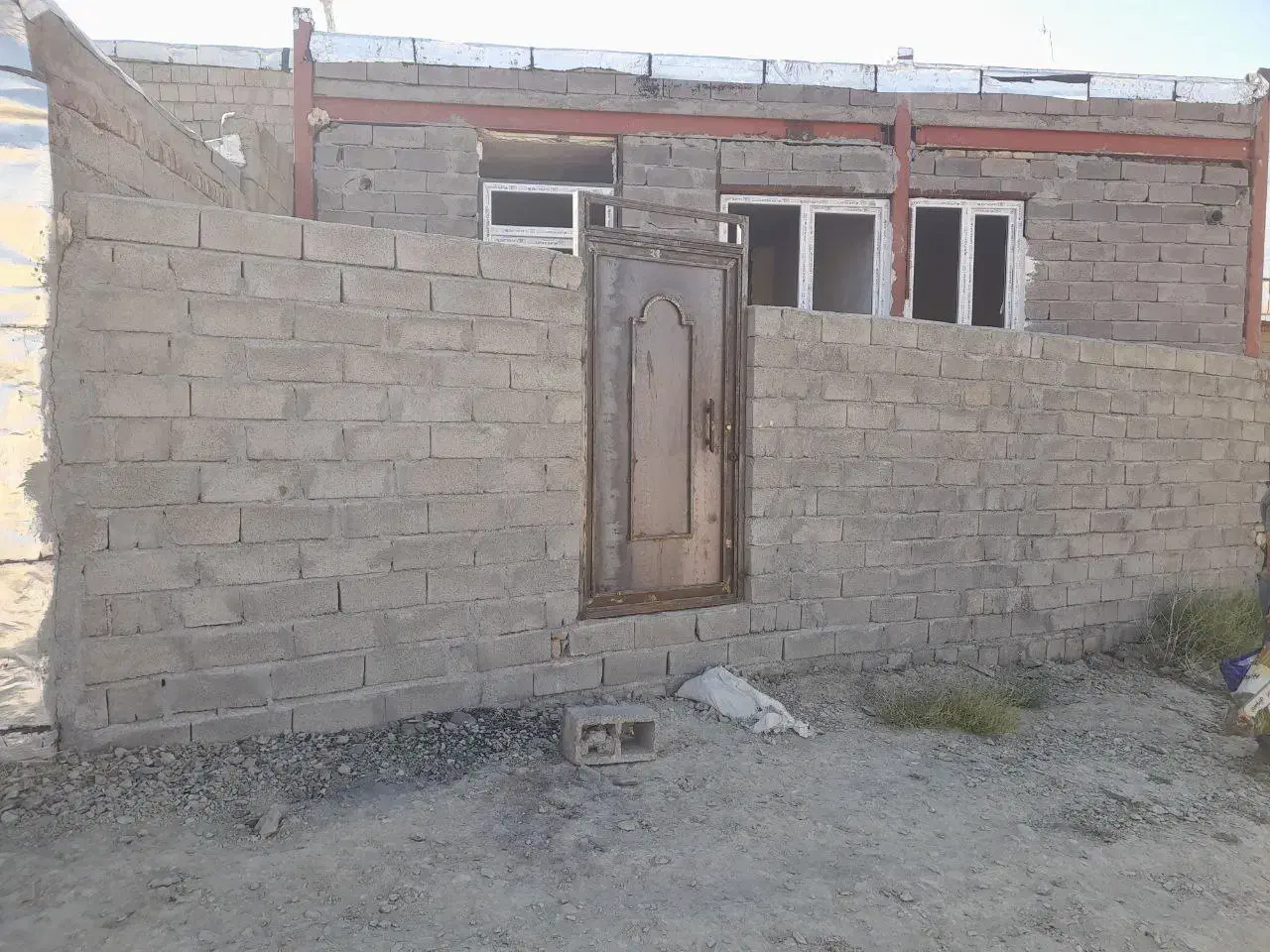 منزل نیمه کاره شهرک گلشن دیواندره|فروش خانه و ویلا|دیواندره, |دیوار