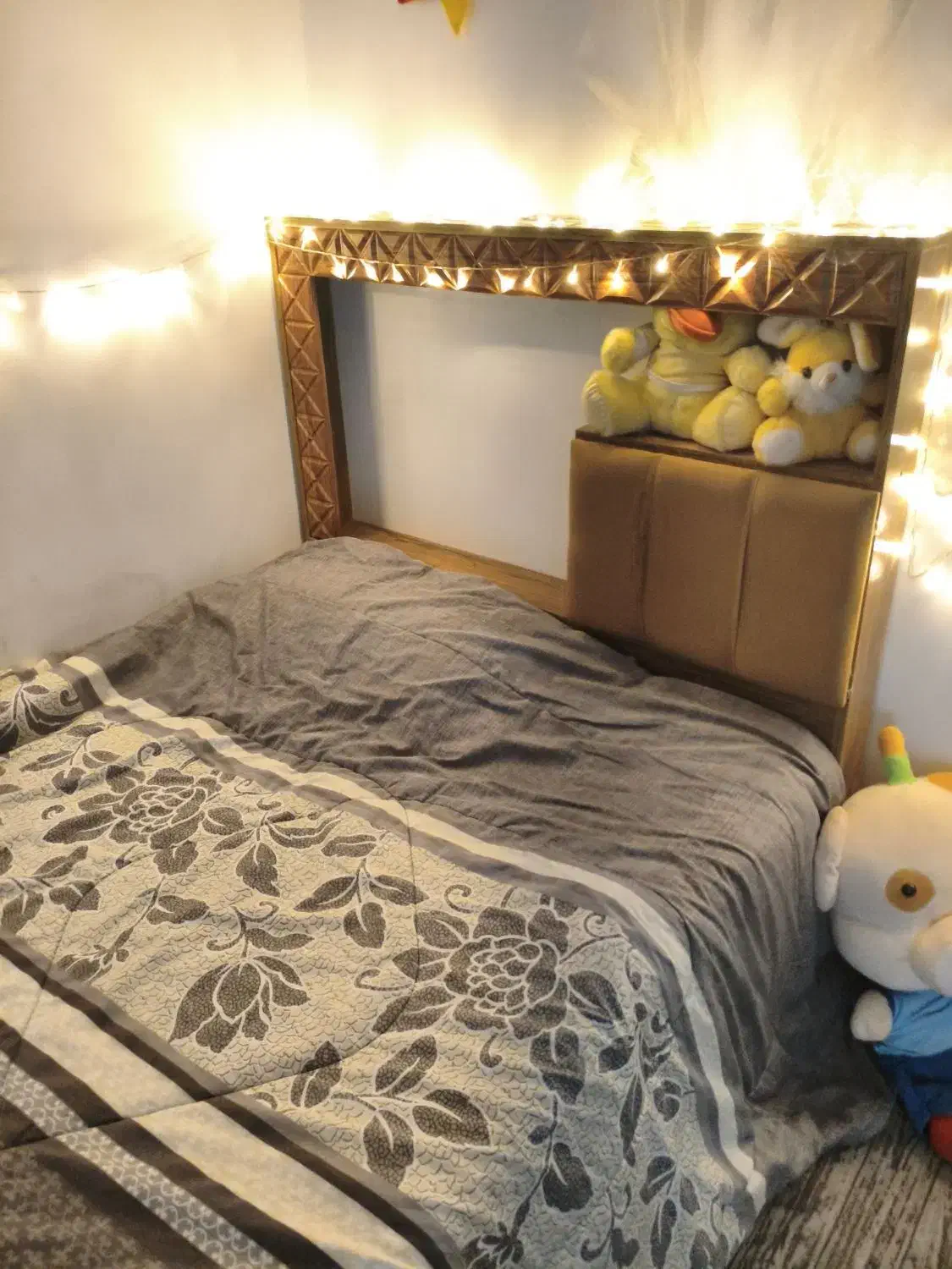 تخت ۱.۵نفره باتشک رویال|تخت و سرویس خواب|نورآباد ممسنی, |دیوار