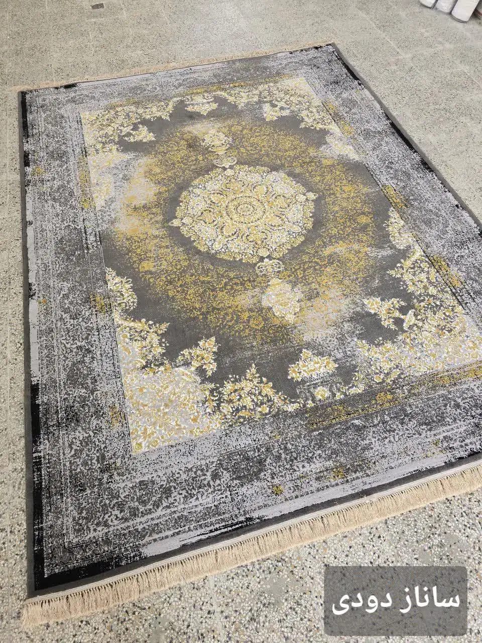 فرش ۵۰۰ شانه باقیمت باور نکردنی و ضخامت فوق العاده|فرش|مسجد سلیمان, |دیوار