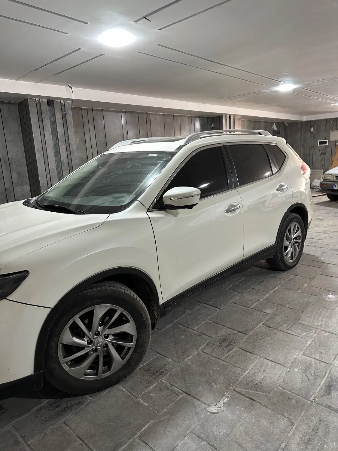 نیسان ایکس تریل Nissan X-trail 2017|خودرو سواری و وانت|تهران,  امام زاده قاسم (نیاوران)|دیوار