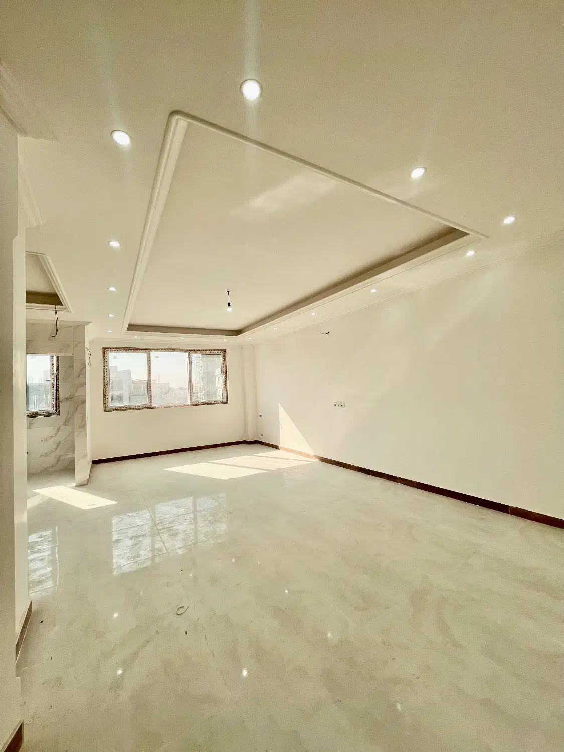 ۱۰۰ متر فول امکانات تاپ لوکیشن خیابان تهران|فروش آپارتمان|قائمشهر, |دیوار