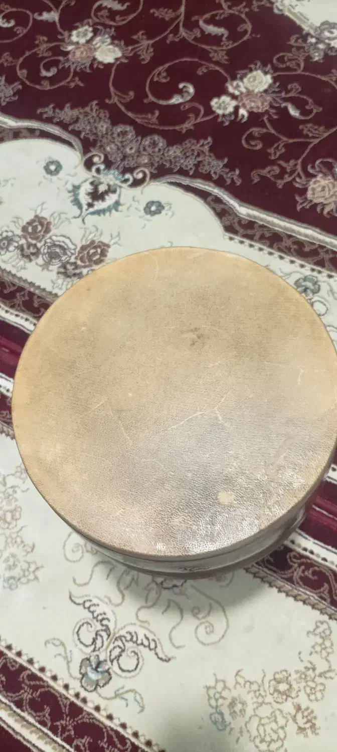 تنبک نو|سازهای سنتی|فلاورجان, |دیوار