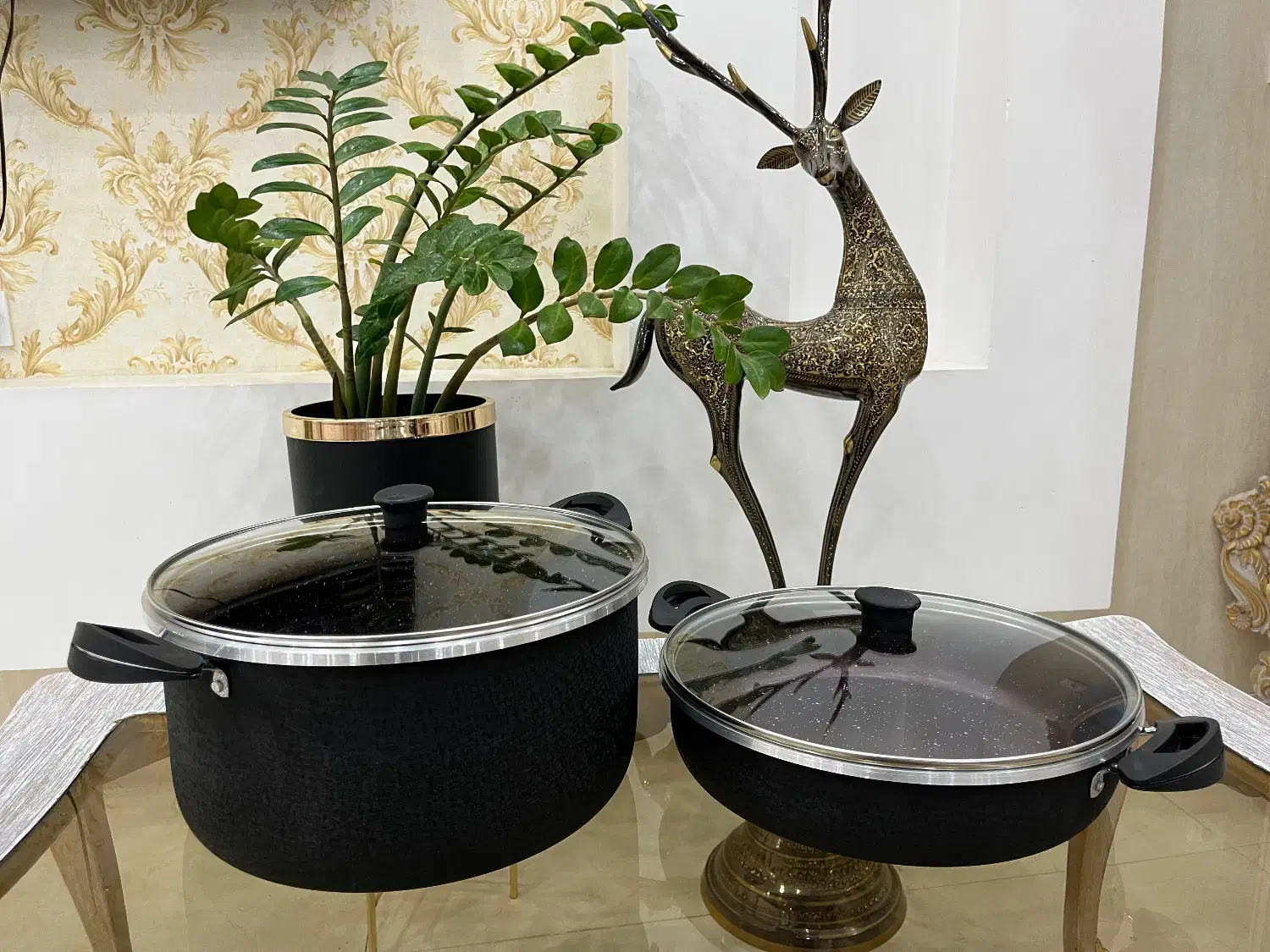 دیگ گرانیتی حراج شد|ظروف پختوپز|زابل, |دیوار