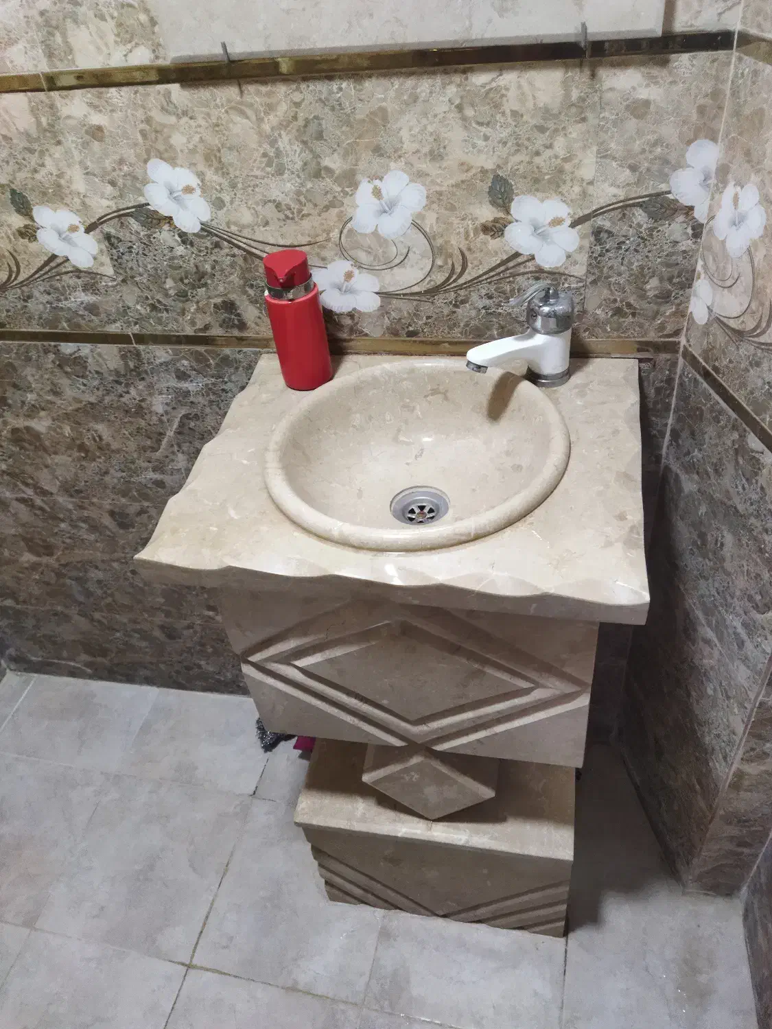 روشویی سنگی|لوازم سرویس بهداشتی|رشت, کوی جام جم|دیوار