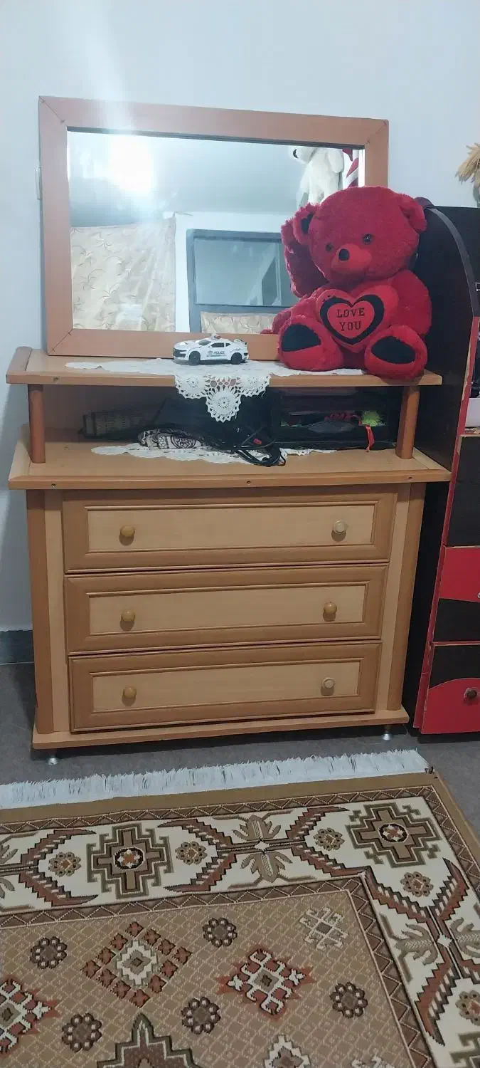 فروش دراور و فرش|فرش|سمنان, |دیوار