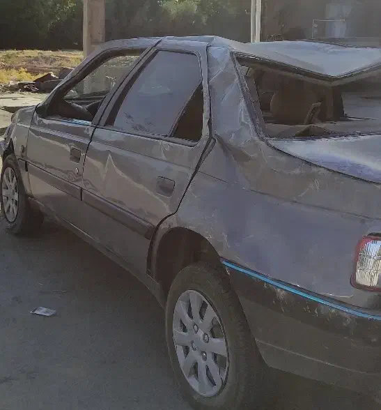 معاوضه خودرو سالم با خودرو تصادفی|خودرو سواری و وانت|الشتر, |دیوار