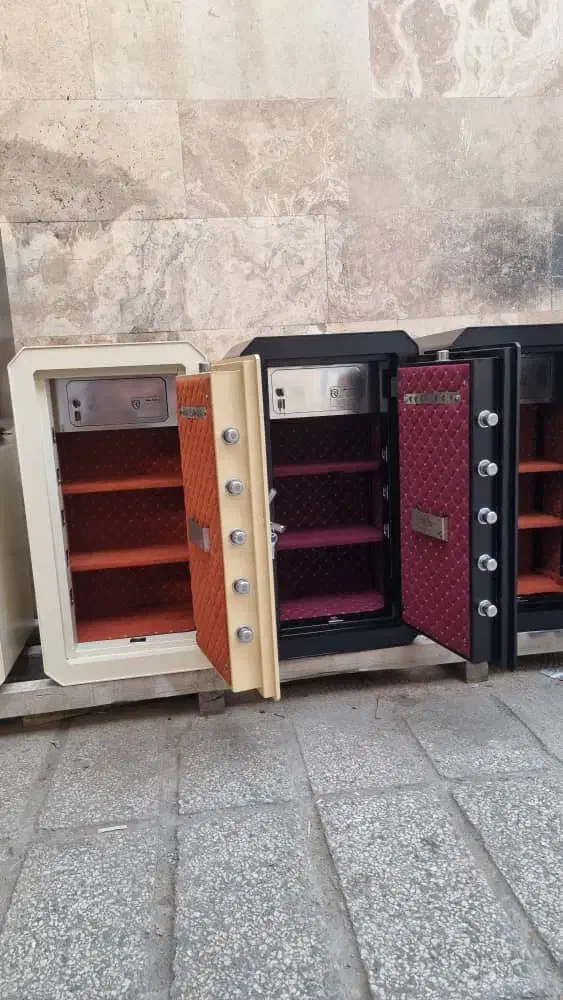 انواع گاوصندوق نسوز وفولادی وسیف باکس برند روهینا|فروشگاه و مغازه|قدس, شهرک صنعتی زاگرس|دیوار