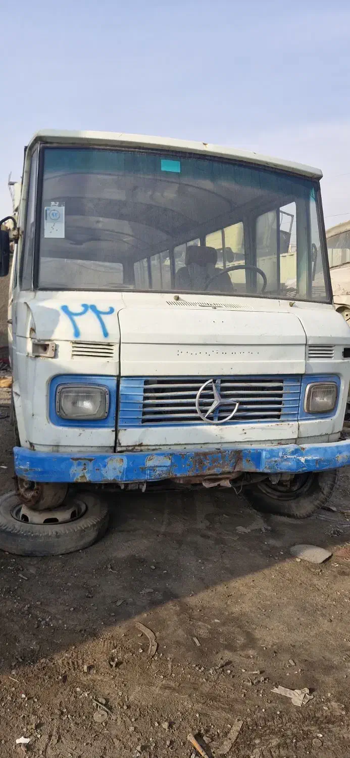 مینی بوس|خودرو سنگین|قرچک, میرزائی جنوبی|دیوار