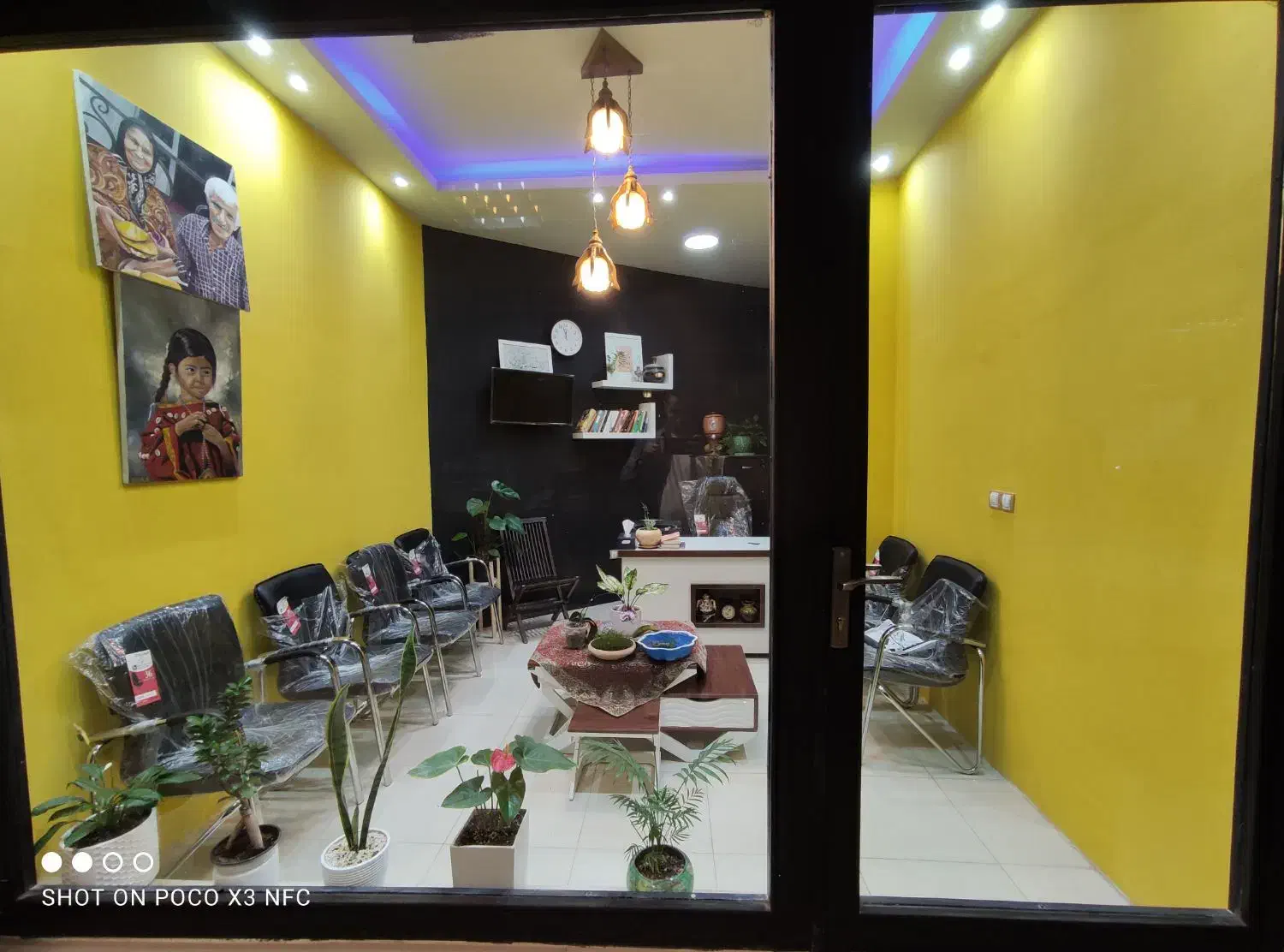 میز و صندلی اداری زیر قیمت|مبلمان اداری|رویان, |دیوار