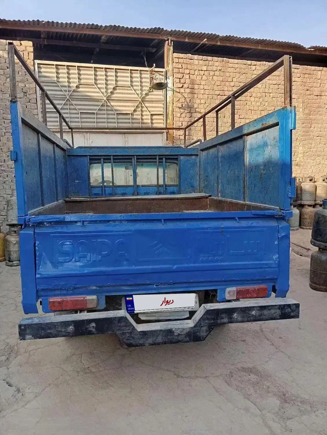 نیسان1372|خودرو سواری و وانت|قم, آزادگان|دیوار