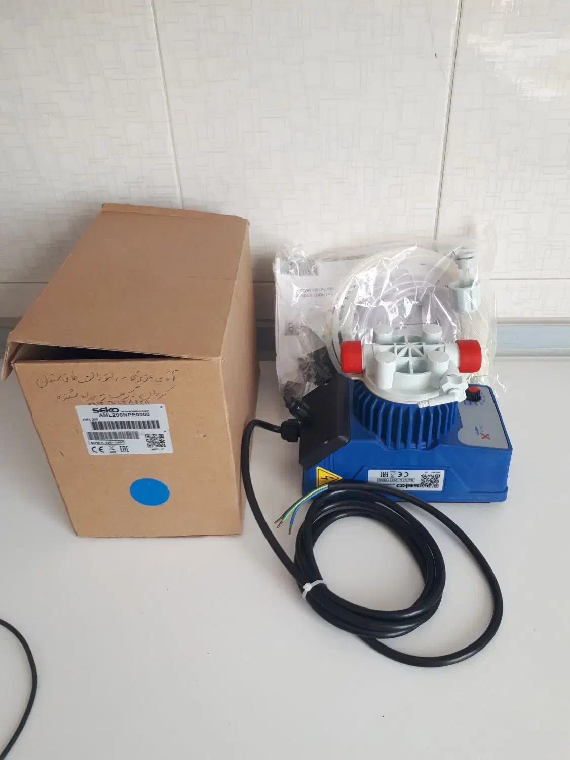 پمپ تزریق کلر خوراکی(کلریناتور)|ماشین‌آلات صنعتی|هشتگرد, شهرک بعثت|دیوار