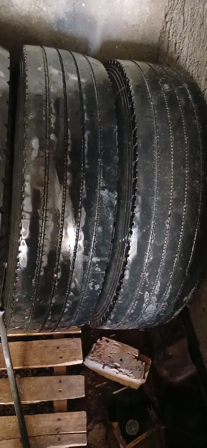 لاستیک  تیوبلس خاوری ۲۳۵|قطعات یدکی و لوازم جانبی|زاویه, |دیوار