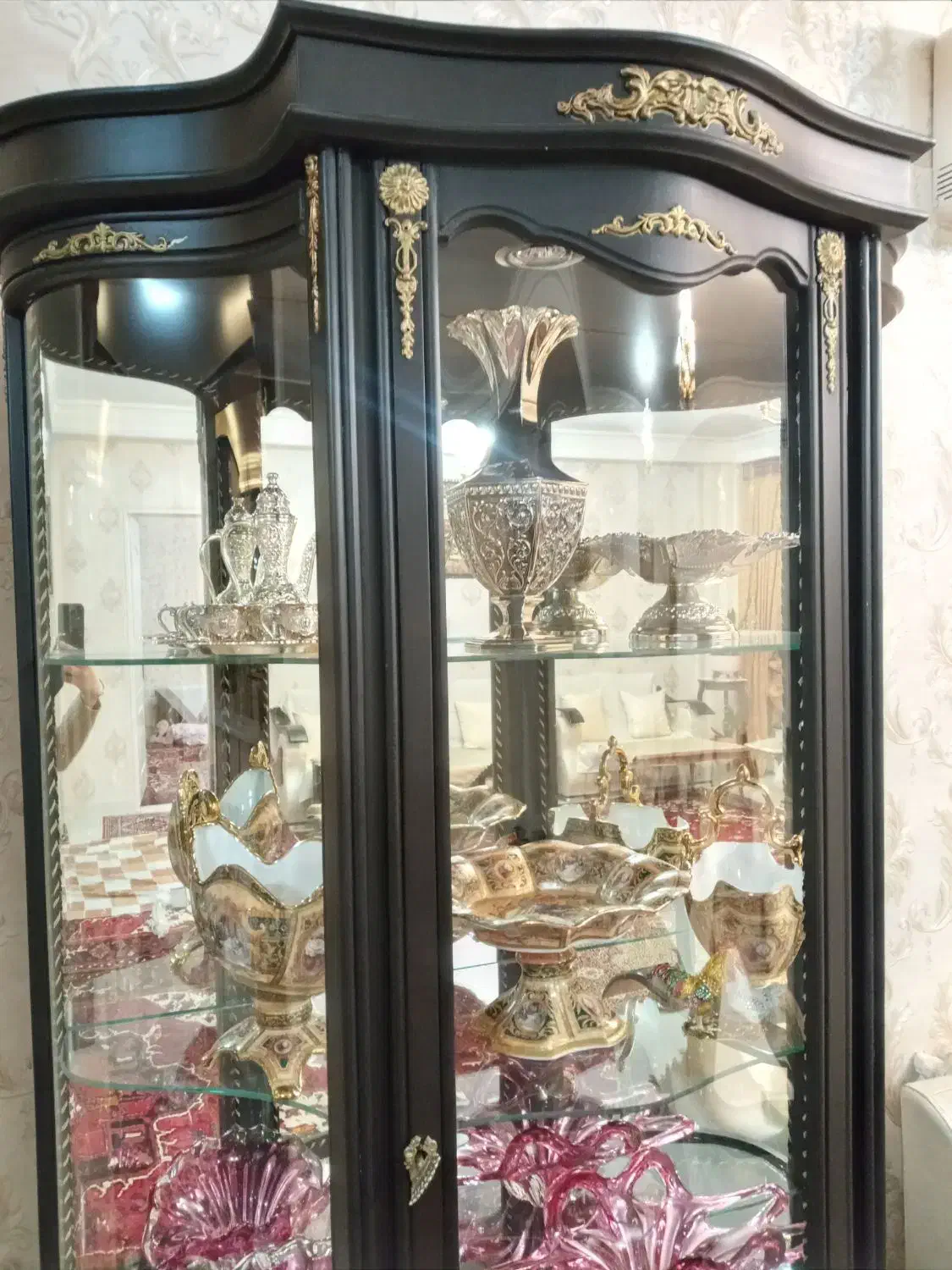 بوفه سلطنتی مشکی|بوفه، ویترین، کنسول|تبریز, |دیوار