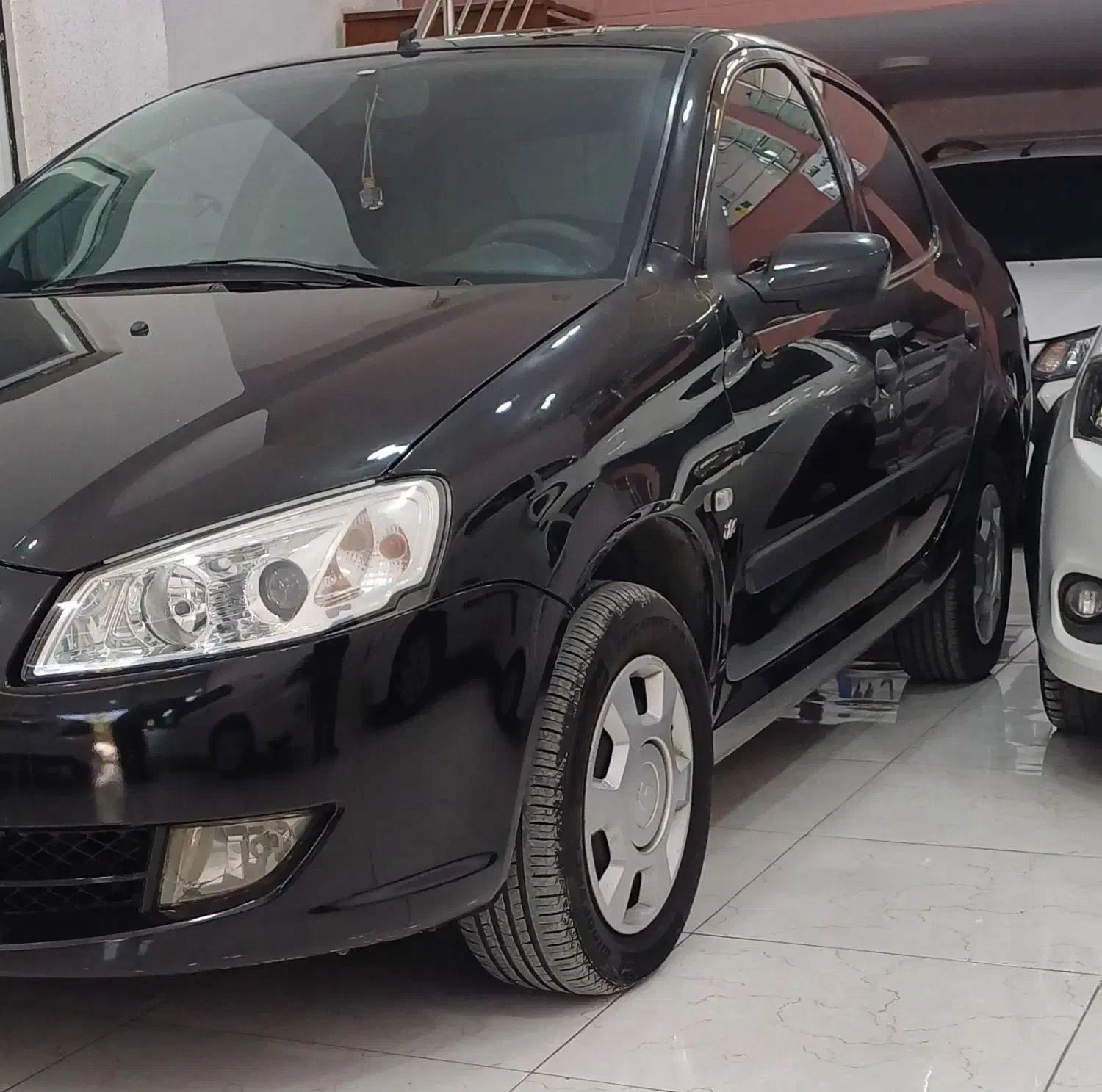 رانا تیوفایو  مدل ۱۳۹۴ بدون رنگ|خودرو سواری و وانت|خمینی‌شهر, |دیوار