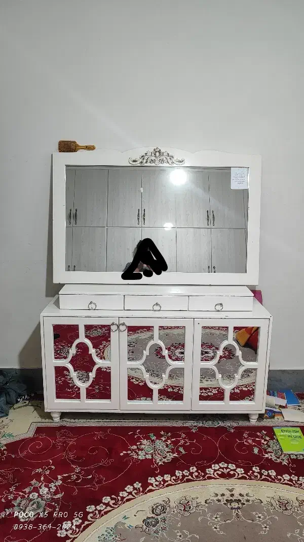 آینه کنسول ۳ درب ۳ کشو|بوفه، ویترین، کنسول|اسلامآباد غرب, |دیوار