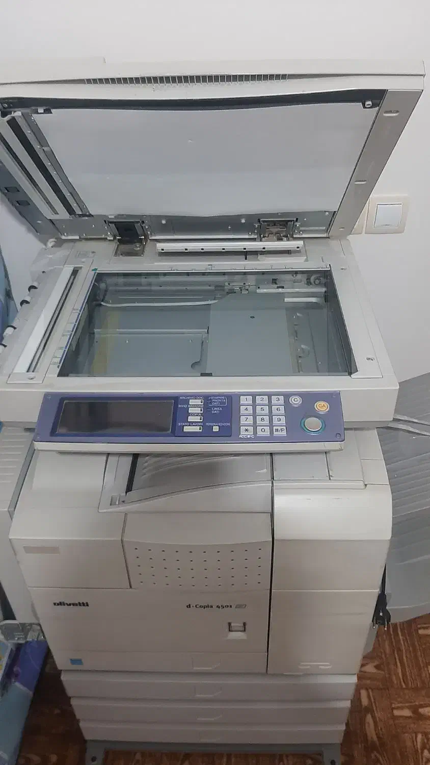 دستگاه بزرگ سه کاره کپی و پرینت و اسکن|پرینتر، اسکنر، کپی، فکس|مراغه, |دیوار