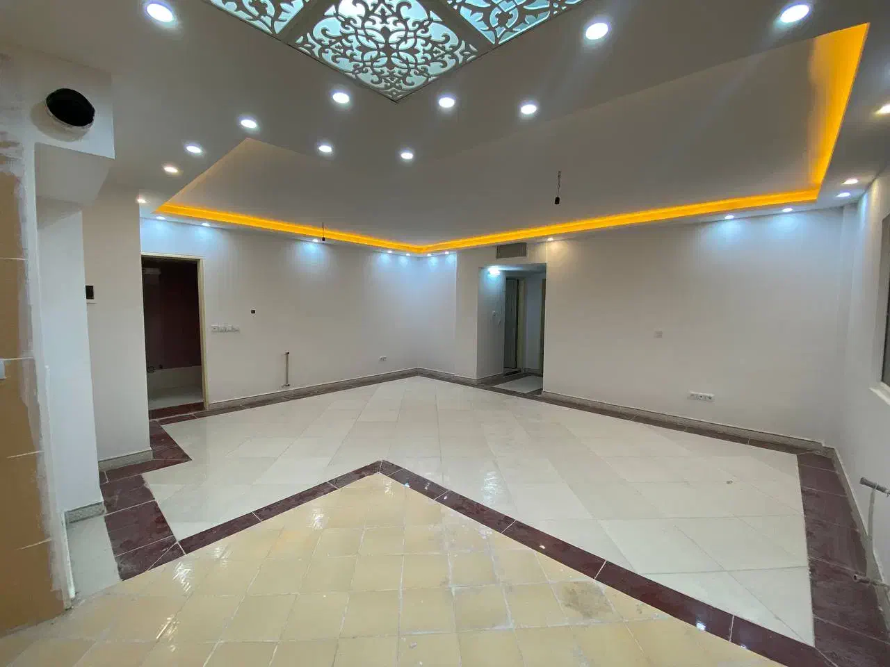 پروژه الموت/۹۰ متری/خام/آسانسور|فروش آپارتمان|هشتگرد, فاز ۱ مهستان|دیوار