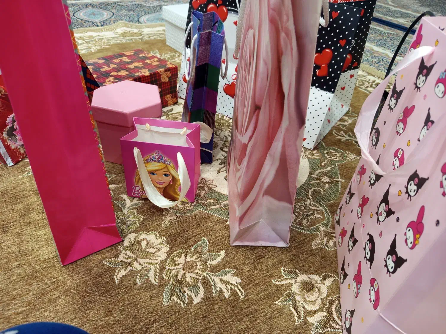 باکس و پاکت هدیه|صنایع دستی و سایر لوازم تزئینی|آمل, |دیوار