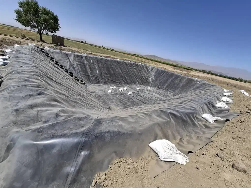 عایق استخر کشاورزی ژئوممبران|خدمات پیشه و مهارت|قزوین, |دیوار