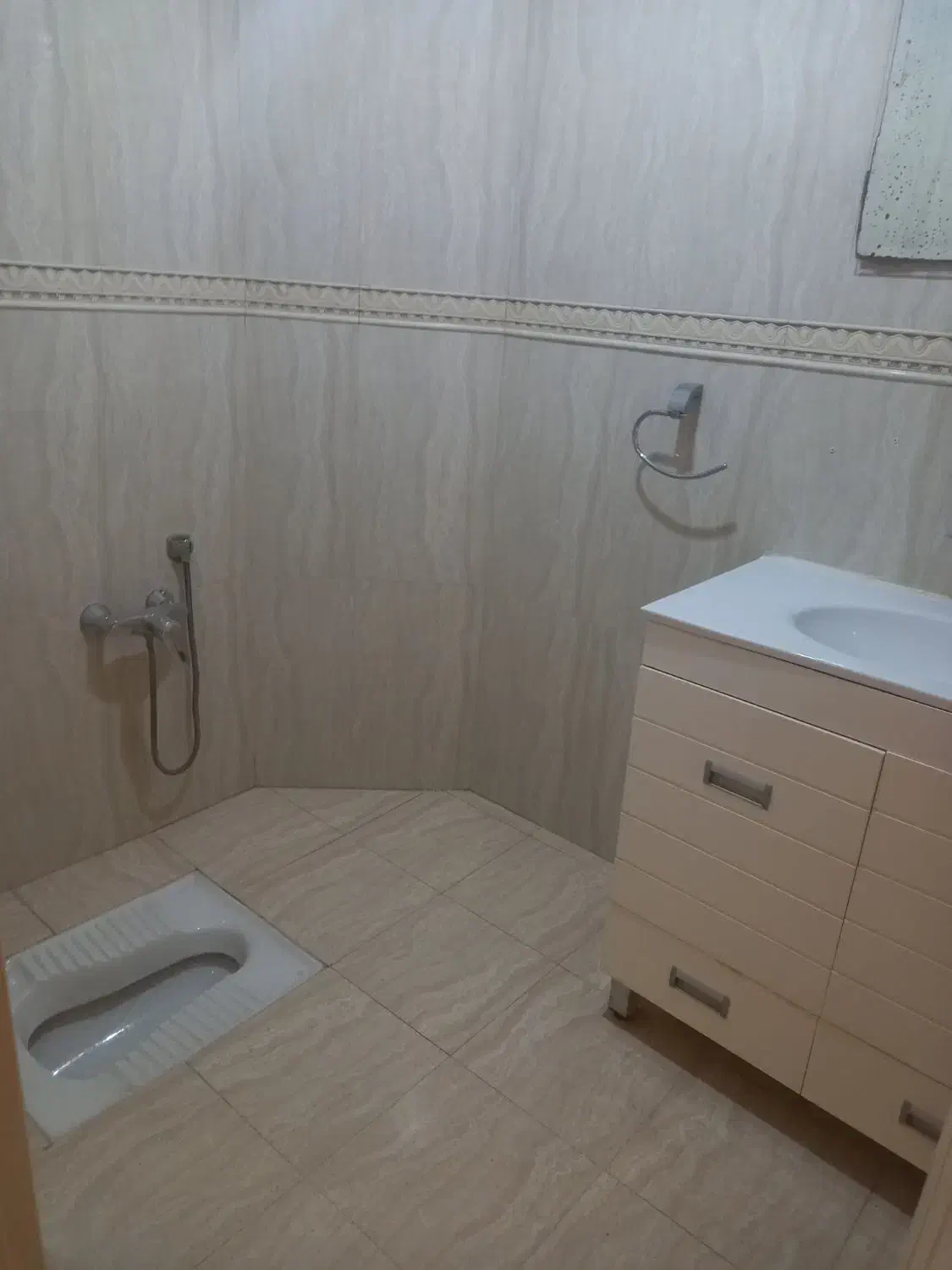 ۱۳۰متر ۳ خواب ابن سینا