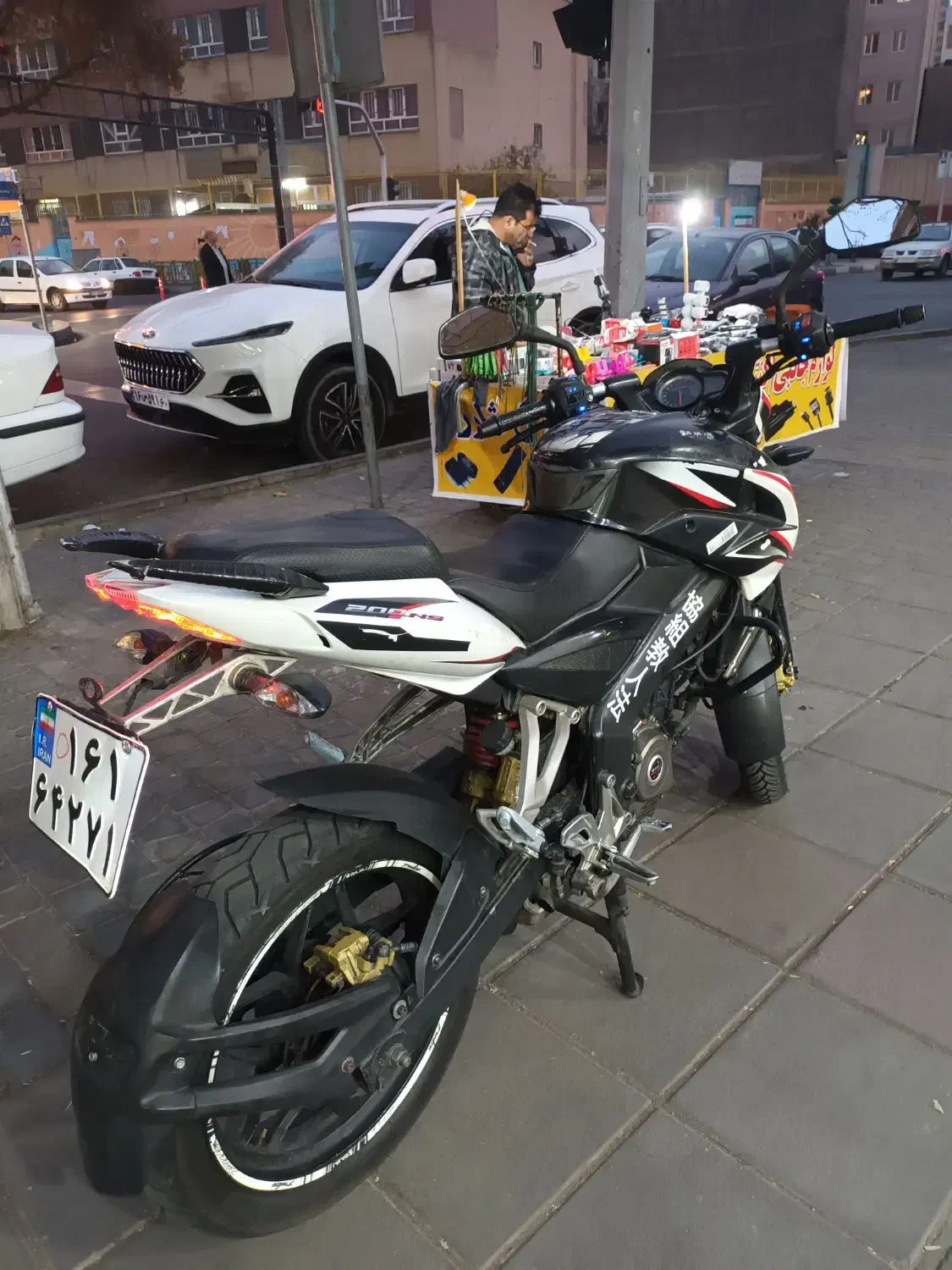 ان اس ۲۰۰|موتورسیکلت|تهران, آذری|دیوار