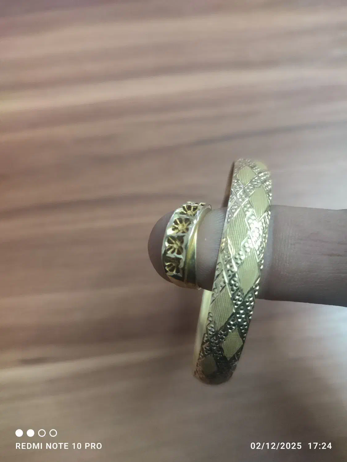 فروش تک پوش طلا ۱۸عیار با انگشتر زنانه|جواهرات|کرمانشاه, |دیوار