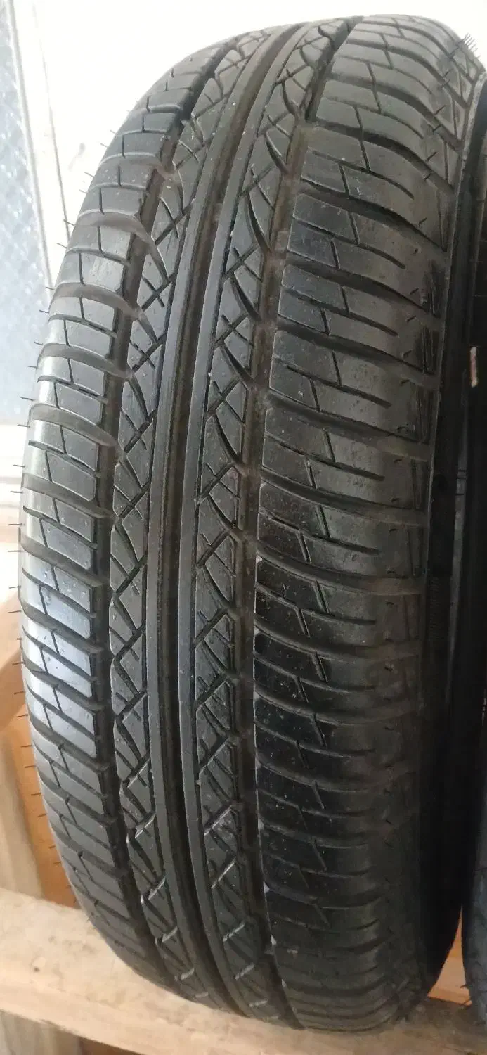 لاستیک تیبا و پیکان|قطعات یدکی و لوازم جانبی|کبودرآهنگ, |دیوار