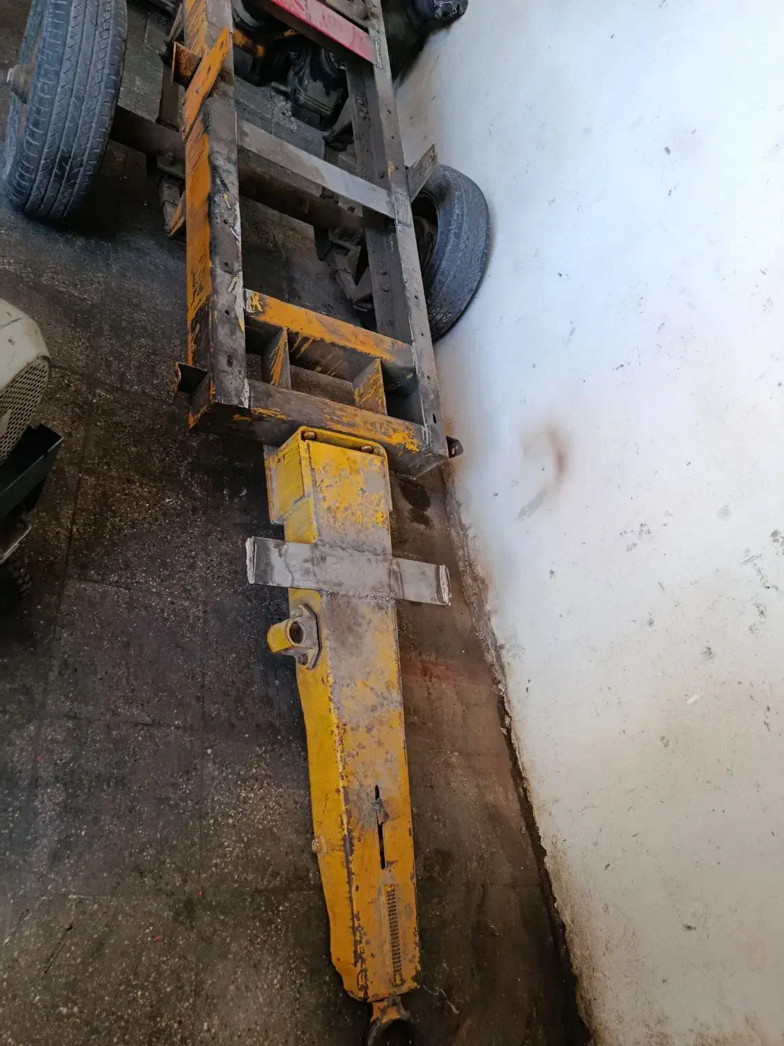 شاستی تانکر فنر دار قوی|مصالح و تجهیزات ساختمان|پردیس, شهرک صنعتی خرمدشت فاز ۷|دیوار