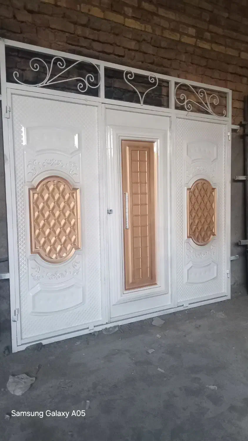 درب آهن آهنی حیاط حیاطی آهن اهنی|مصالح و تجهیزات ساختمان|تربت جام, شهید نصرالهی|دیوار