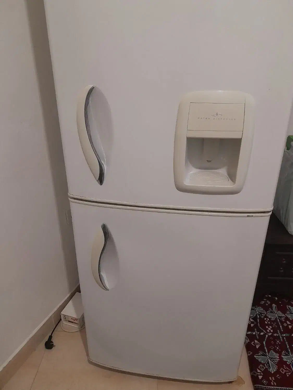 یکدستگاه یخچال فریزر امرسان|یخچال و فریزر|رشت, سعدی (تختی)|دیوار