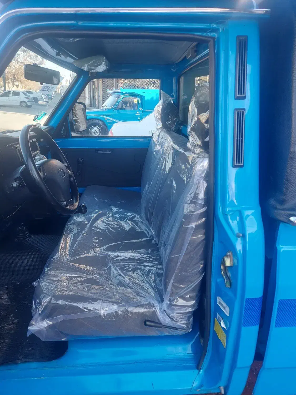 نیسان مدل 1402در حد|خودرو سواری و وانت|گنبد کاووس, |دیوار