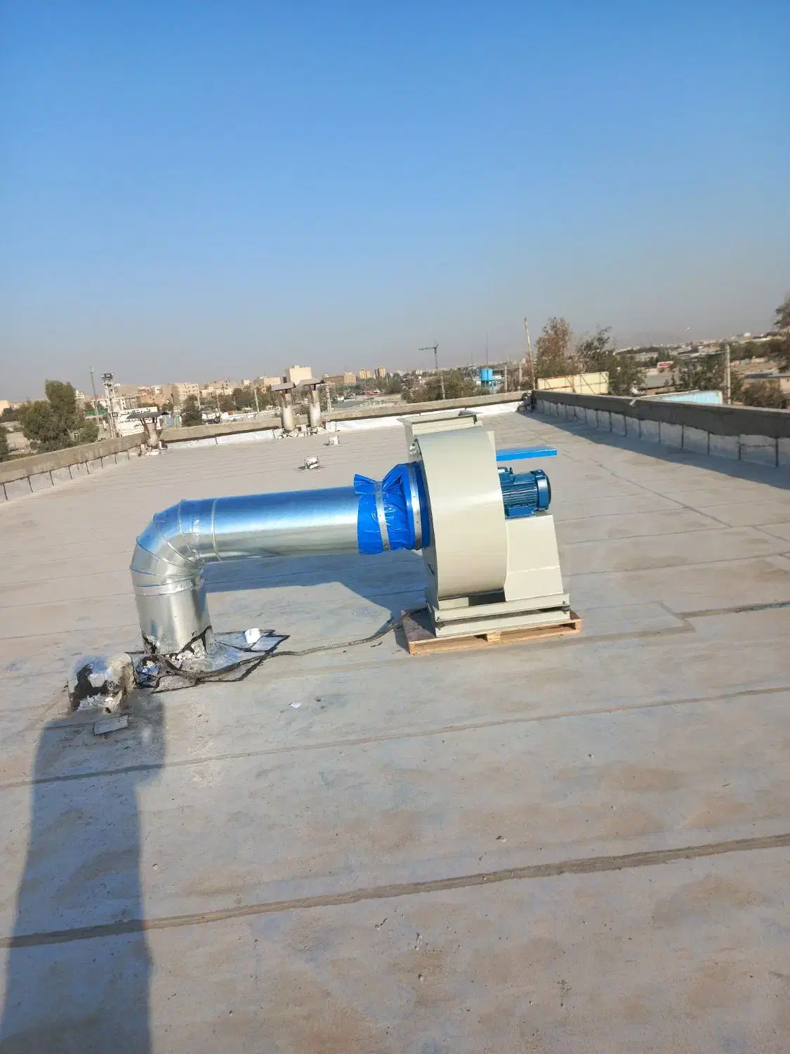 سانترفیوژ  صنعتی هواکش رستوران|ماشین‌آلات صنعتی|گرمدره, |دیوار