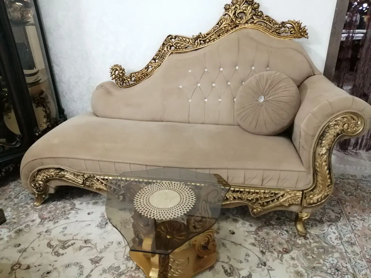 مبلمان راحتی|مبلمان خانگی و میز عسلی|گلبهار, شهر جدید گلبهار|دیوار