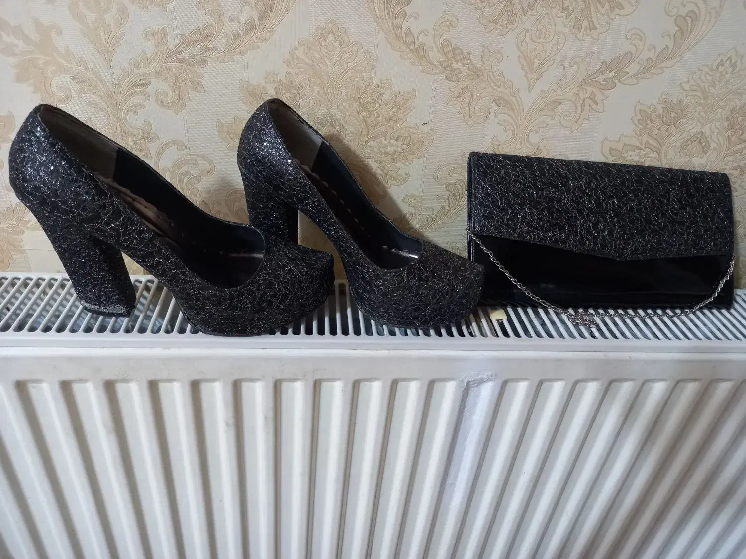 سایز۳۸  به ۳۹ هم میخوره|کیف، کفش، کمربند|زنجان, |دیوار