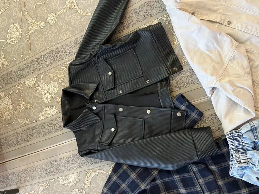 پالتو و کت و شلوار|لباس|ایلام, |دیوار