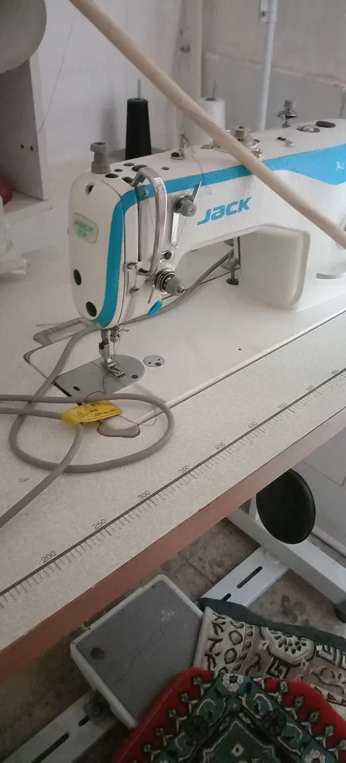 چرخ خیاطی صنعتی دینام سرخود درحد نو|چرخ خیاطی و ریسندگی|قیدار, |دیوار